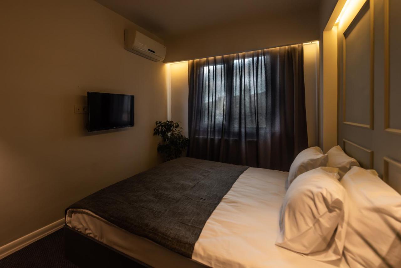 Intro Suites Istanbul Bagian luar foto