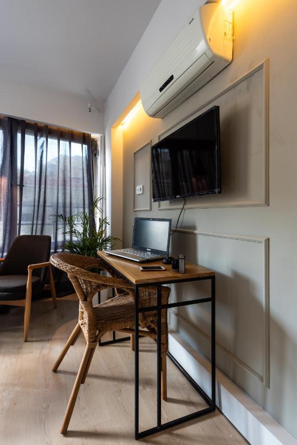 Intro Suites Istanbul Bagian luar foto